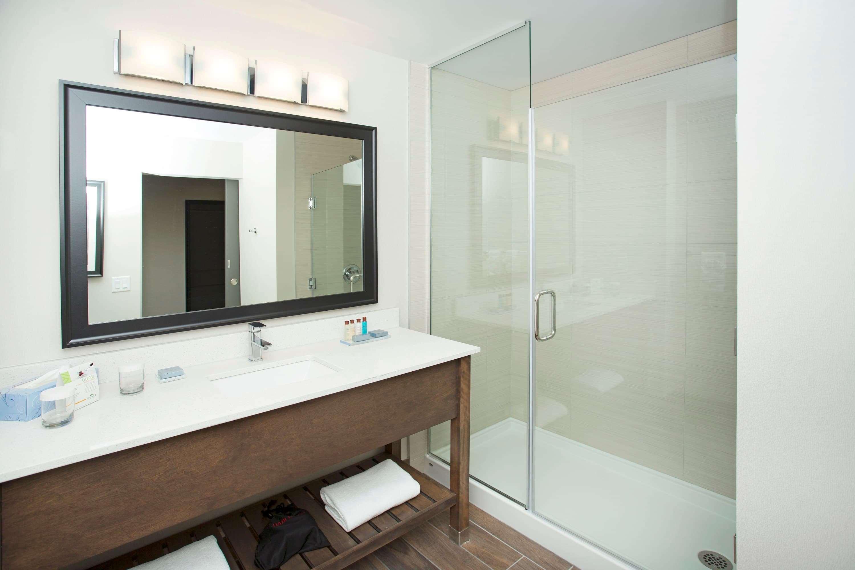 Wingate By Wyndham Calgary Airport Otel Dış mekan fotoğraf
